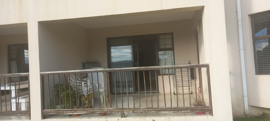 2 Bedroom Property for Sale in Nahoon Valley Park Eastern Cape